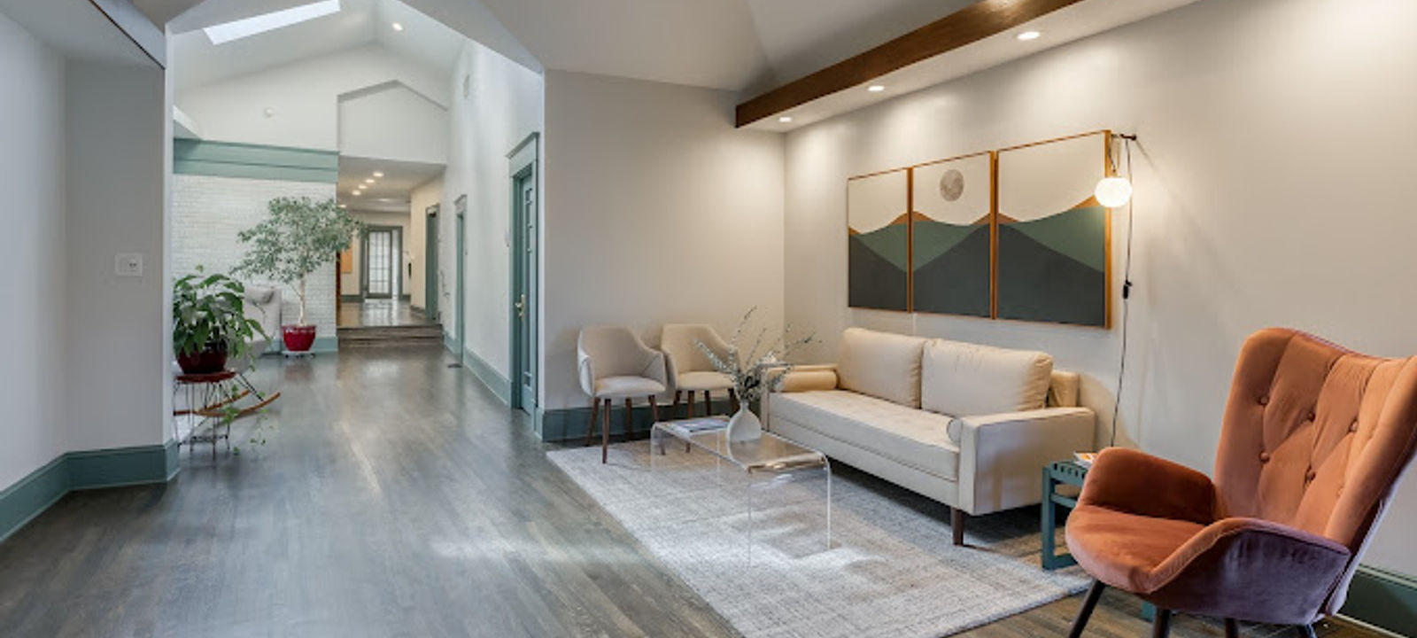 1123 Clairmont Rd 1123 Clairmont Rd, Decatur - Image 1