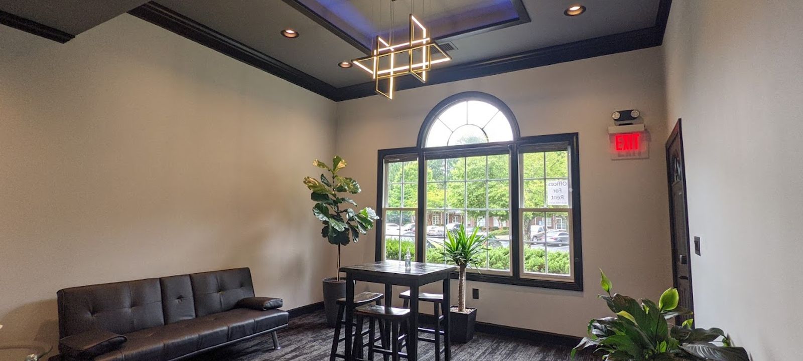 2920 Horizon Park Dr, Suwanee - Image 1