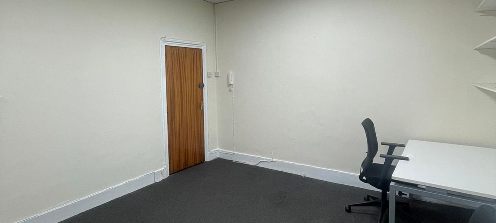 8 Gainsborough Road, Bushwood - Image 1
