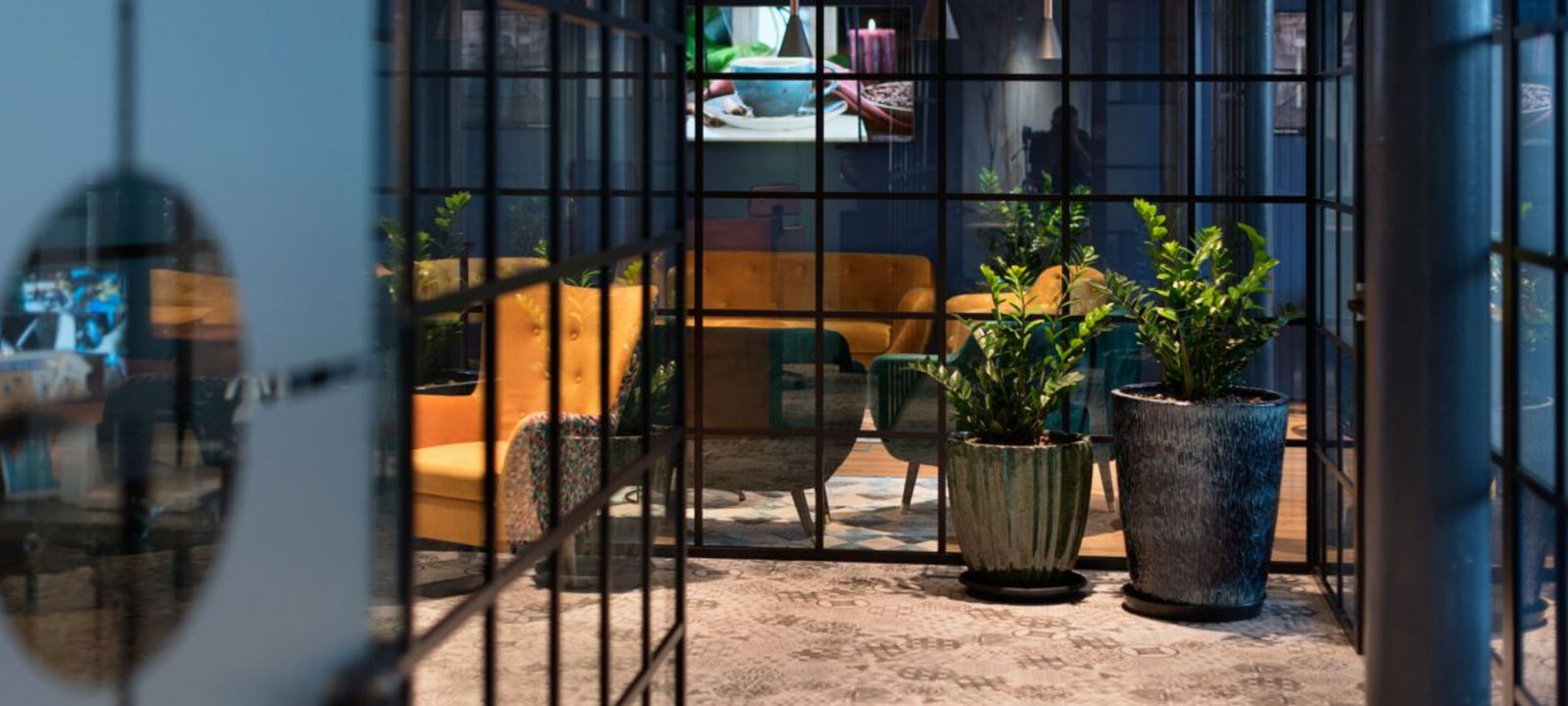 1a Aleja Rozdzieńskiego, Katowice - Image 1