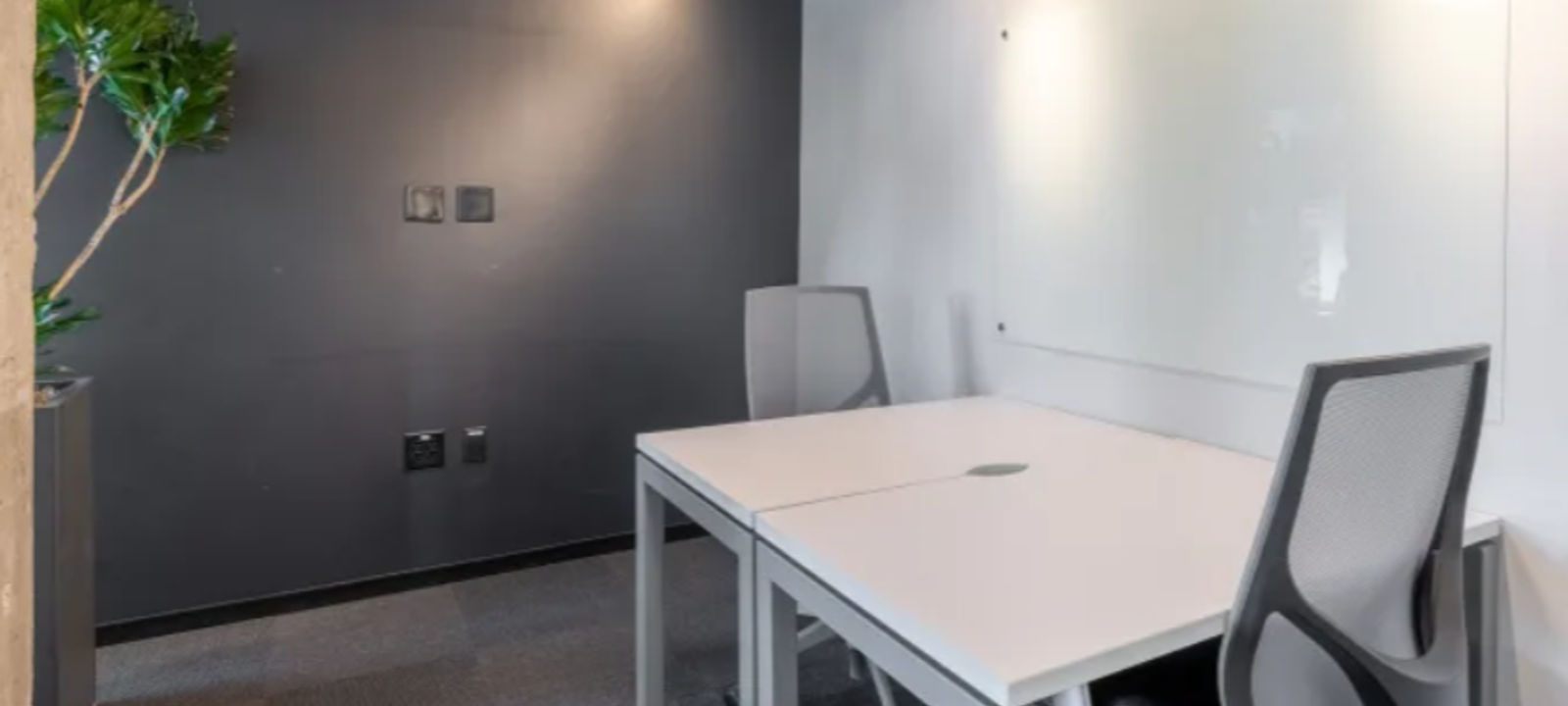 4605 Lapiniere Boulevard, Brossard - Image 1