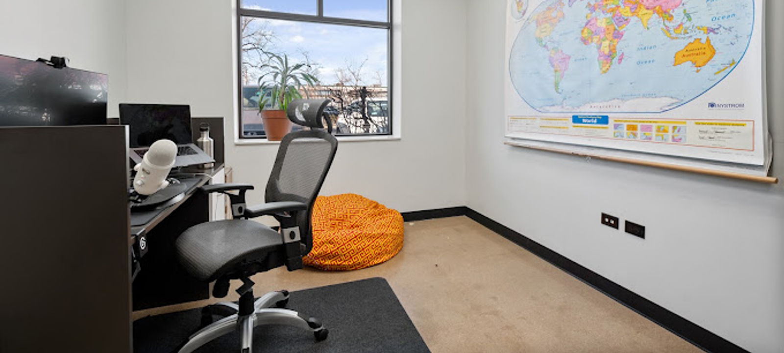 7358 Lincoln Ave, Lincolnwood - Image 1