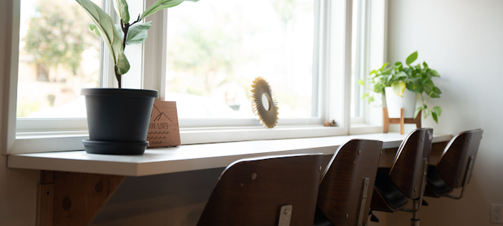 1560 E Main St, Ventura - Image 1