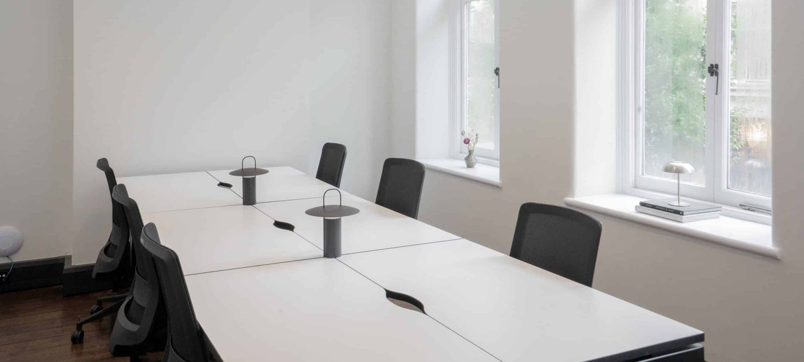 20 Eastcastle St, London - Image 1