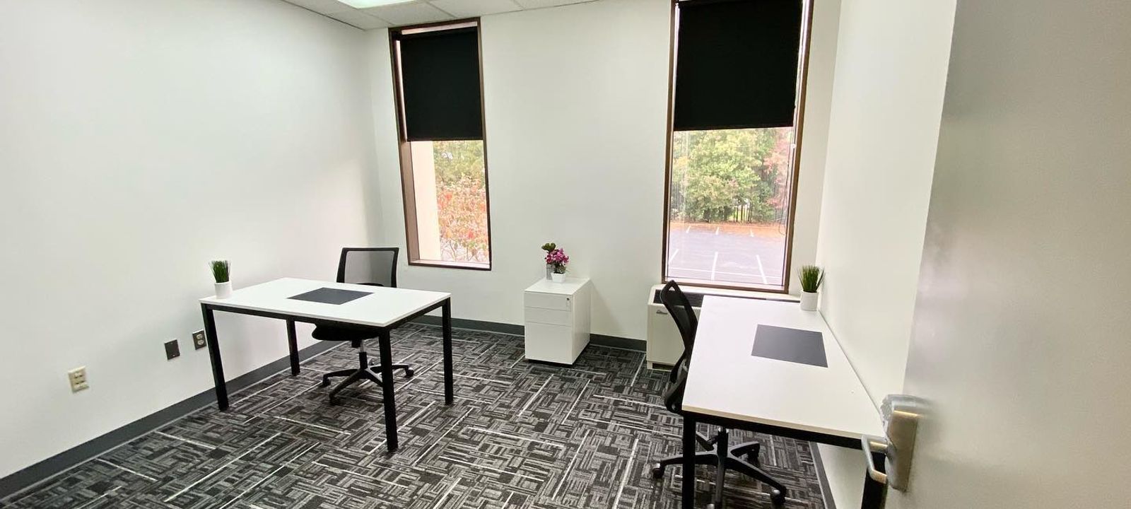 605 N Courthouse Rd, Richmond - Image 1