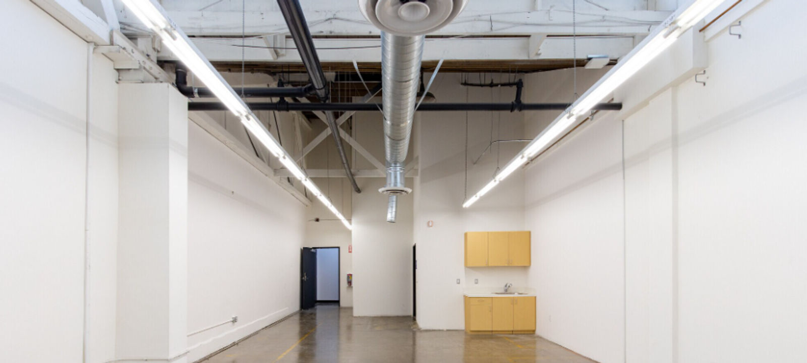 3040 E 12th St, Los Angeles - Image 1