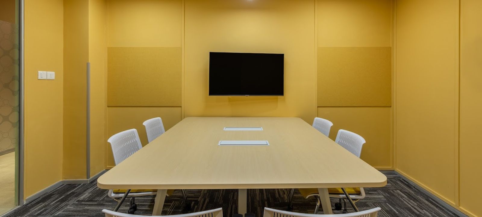 21-B Sector 18, Gurugram - Image 1