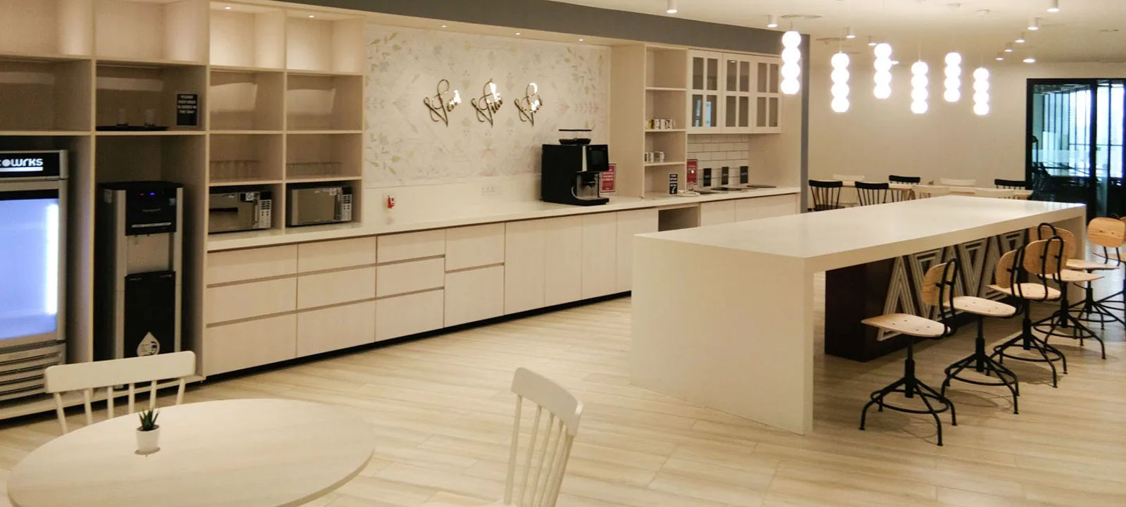 Sy No 83 The Skyview 1 Hitech City Main Rd Silpa Gram Craft Village Madhapur Rai Durg, Hyderabad - Image 1