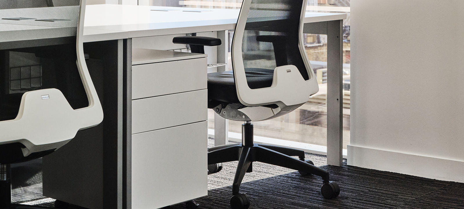 107 Cheapside, St Pauls - Image 1