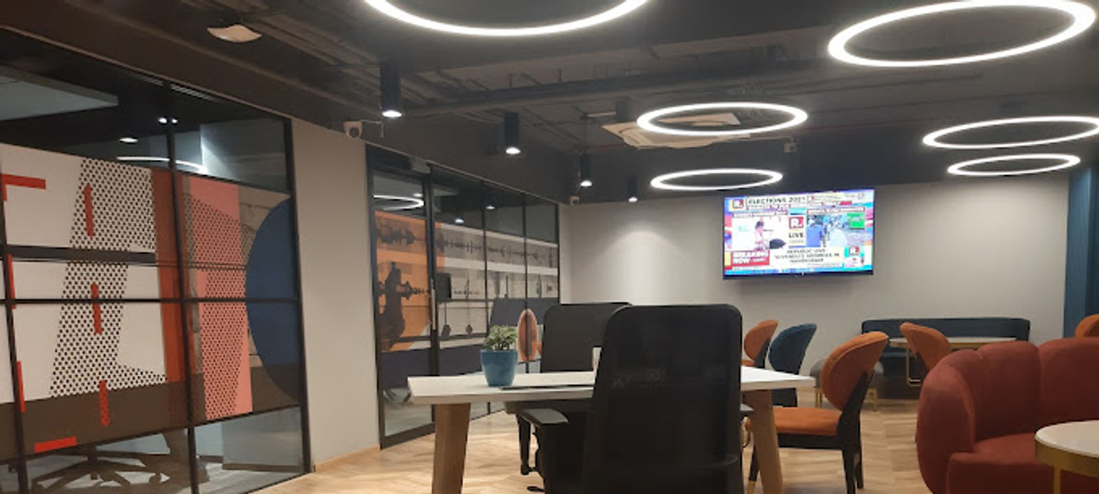 1 Uthamar Gandhi Rd Opp The Park Hotel Thousand Lights West Nungambakkam, Chennai - Image 1