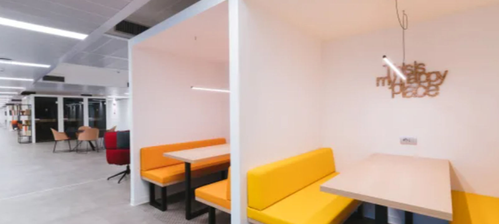 2055 Craigshire Rd, St Louis - Image 1