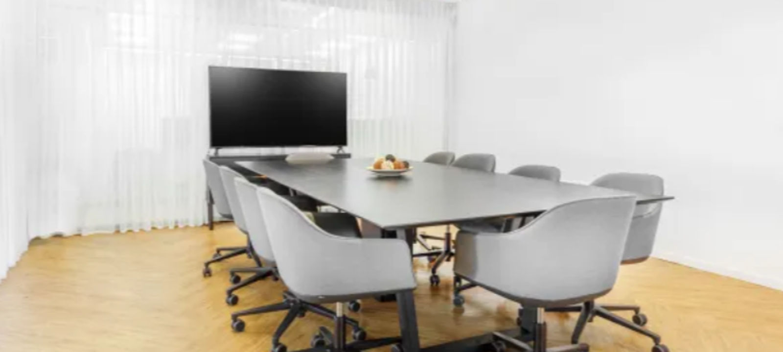 2055 Craigshire Rd, St Louis - Image 1