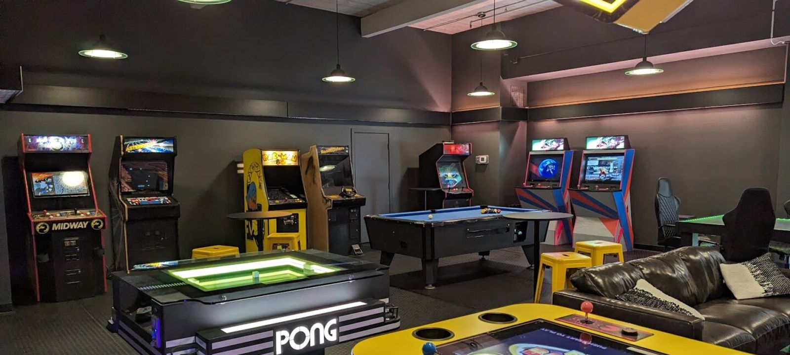 40 E Broadway, Eugene - Image 1