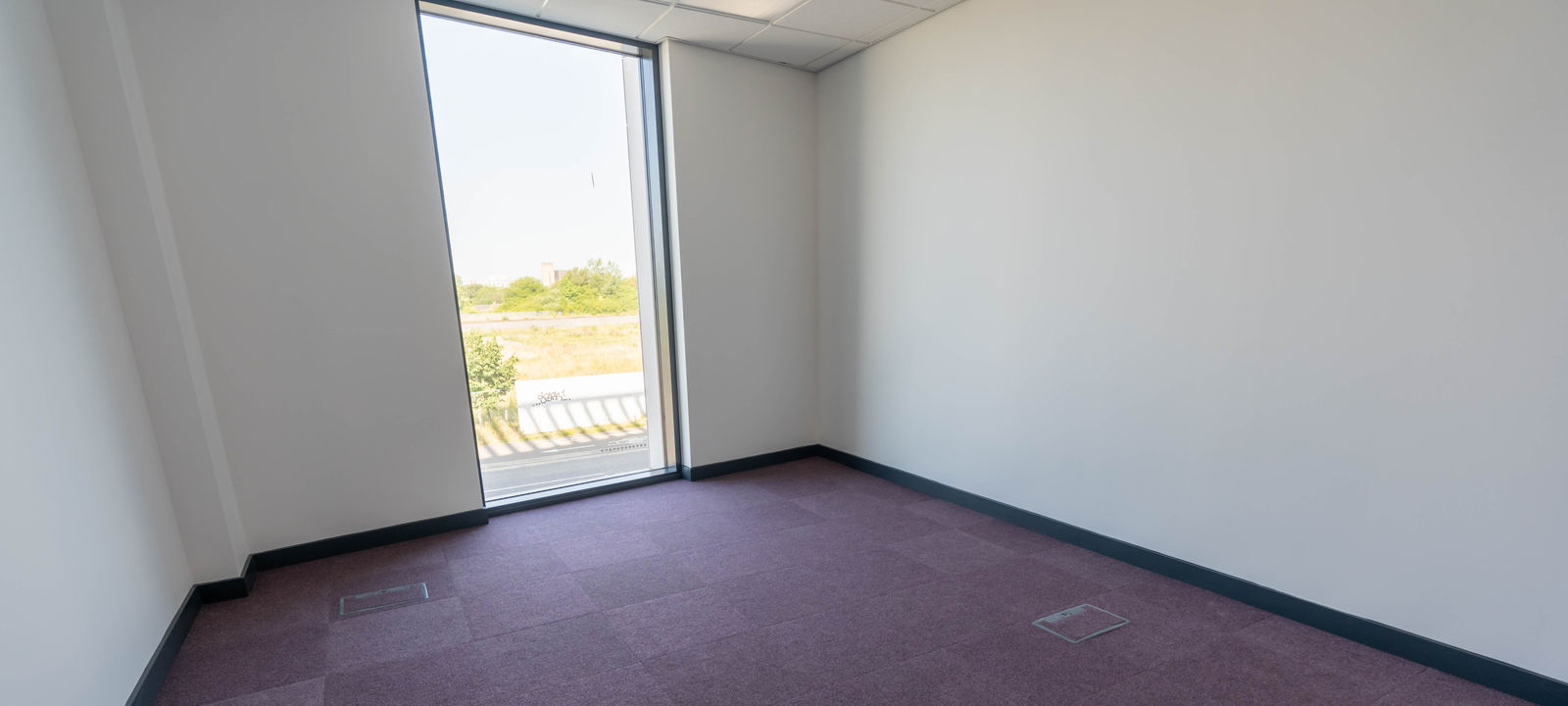 10 John Williams Boulevard South, Darlington - Image 1