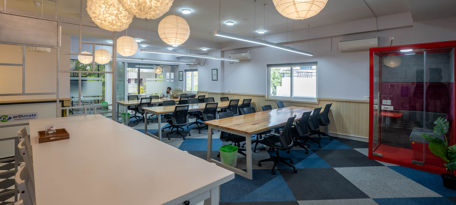 10 Person Coworking Space at 13th Cross Rd Sector 2 Pwd Quarters 1st ...