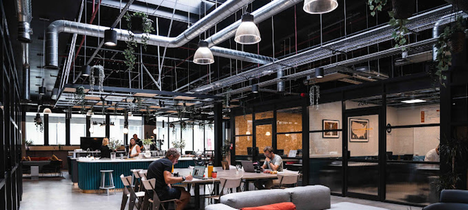 78 The Beacon, Eastbourne - Image 1