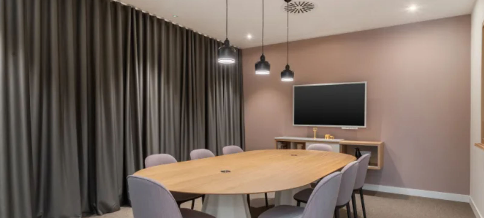 22550 Town Cir, Moreno Valley - Image 1