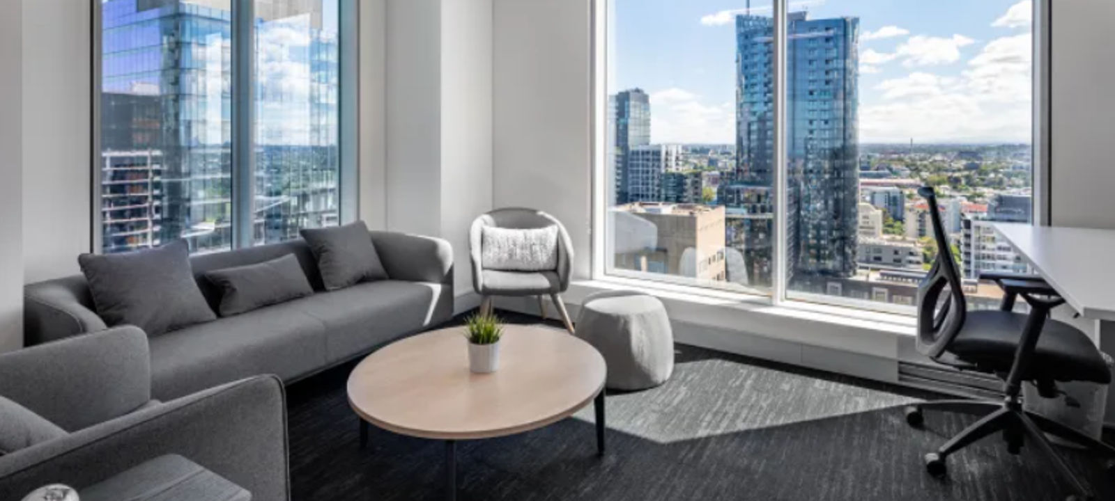 803 Camarillo Springs Rd, Camarillo - Image 1