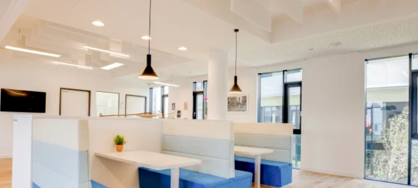 6044 S 16th St, Phoenix - Image 1