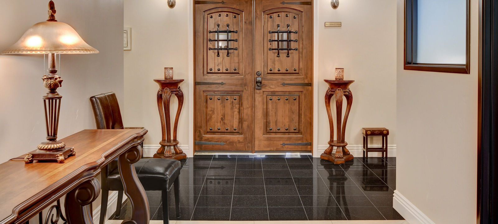 3470 E Russell Rd, Las Vegas - Image 1