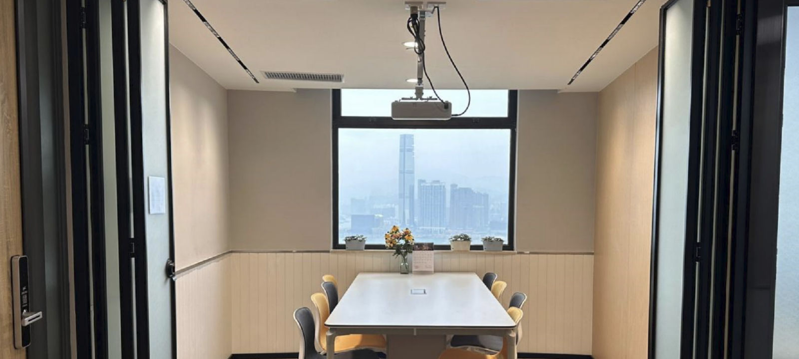 183 Queen's Road East Wanchai, Wan Chai - Image 1