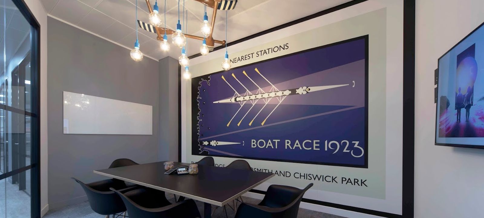 174 Hammersmith Road, Hammersmith - Image 1