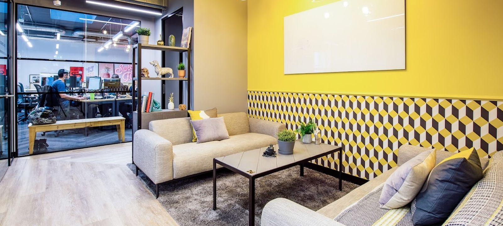 9 Noel Street, West End - Image 1