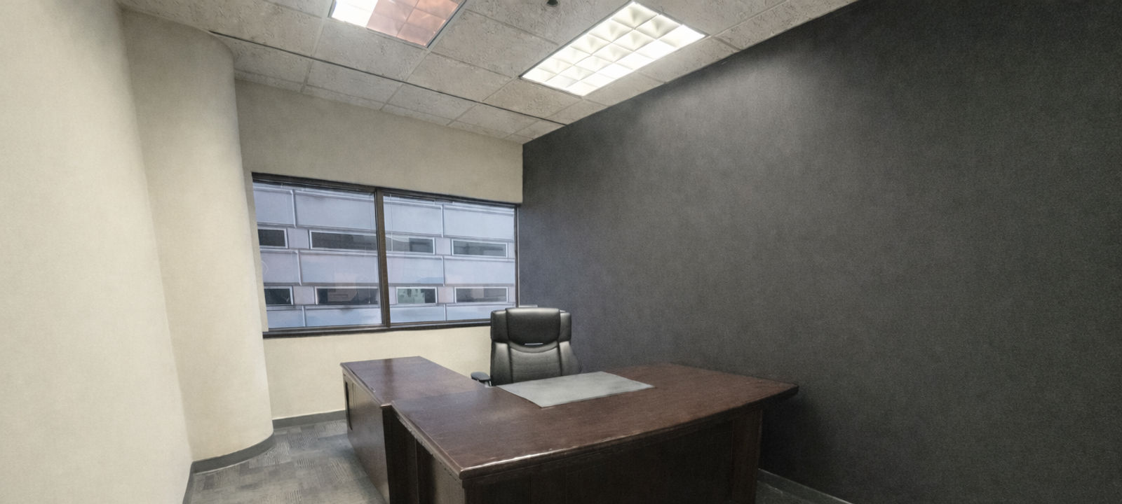 440 Louisiana Street, Houston - Image 1