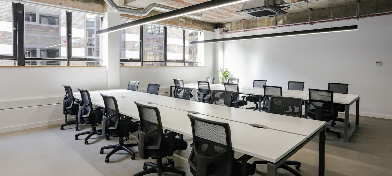 25 Luke Street, Shoreditch - Image 1