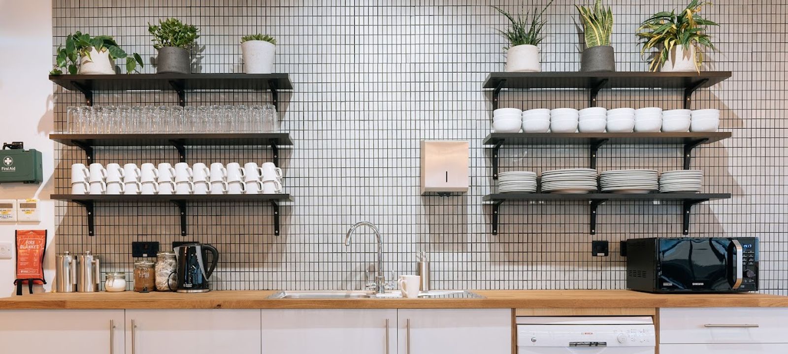 32-38 Scrutton Street, Shoreditch - Image 1