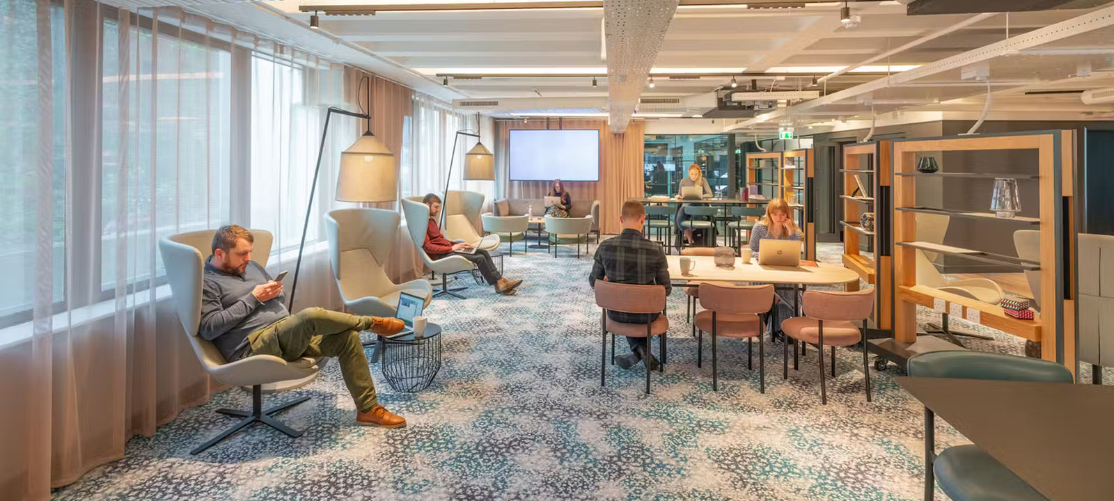 111 Piccadilly, Piccadilly - Image 1