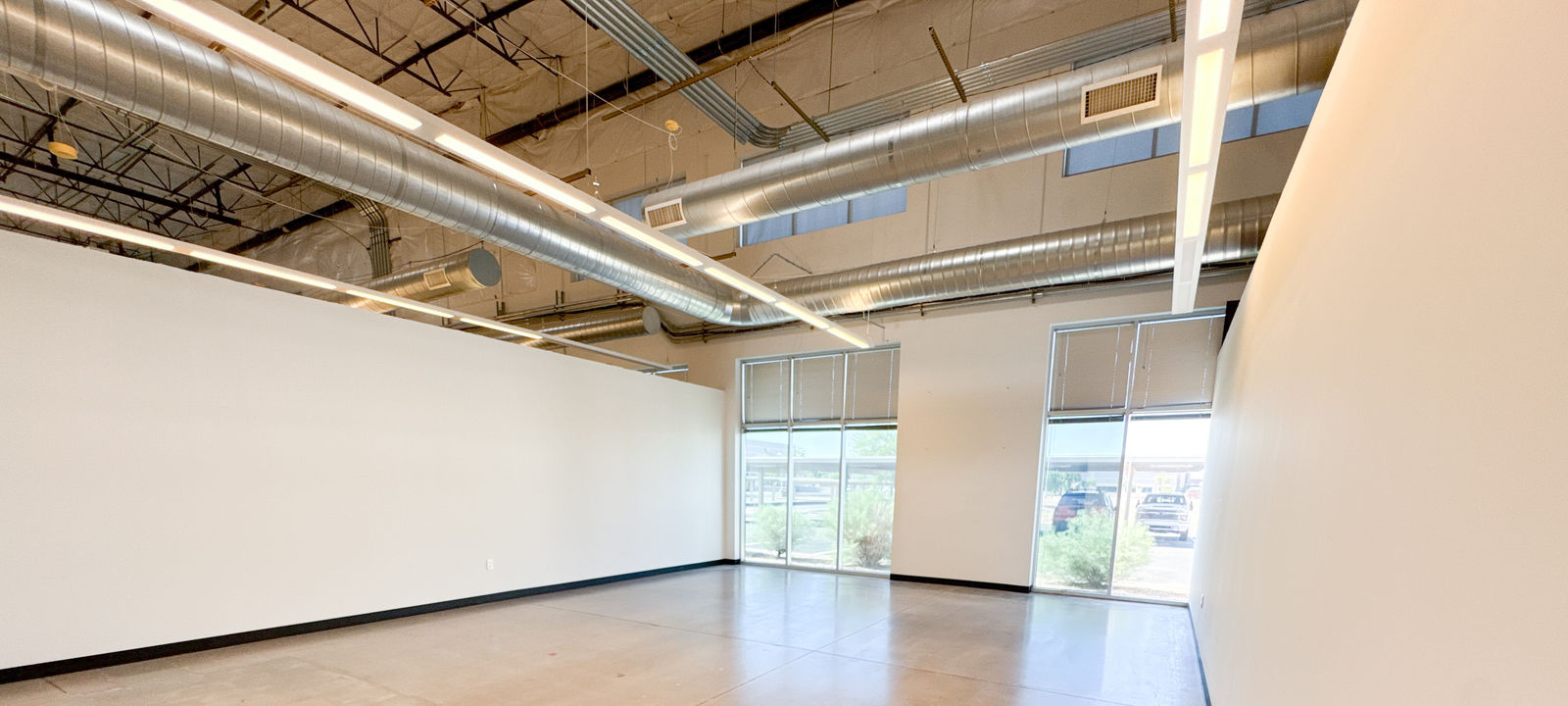4750 South 44th Place, Phoenix - Image 1