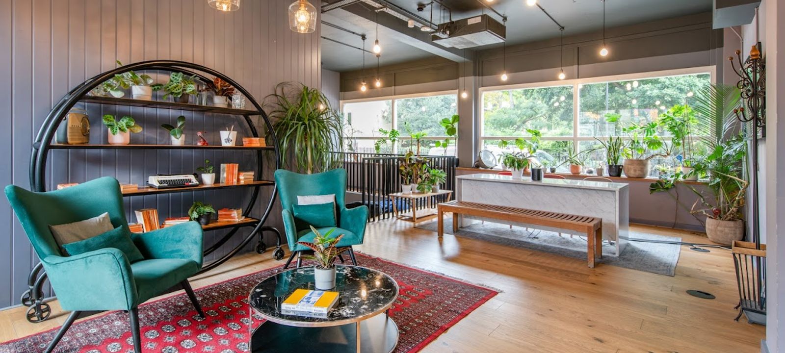 35 Luke Street, Shoreditch - Image 1