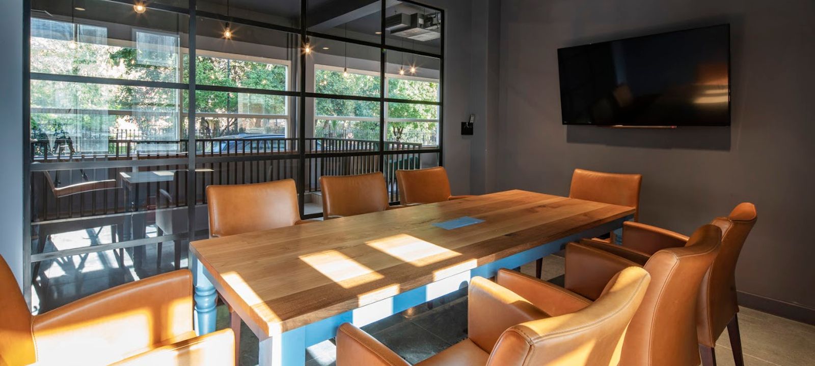 35 Luke Street, Shoreditch - Image 1