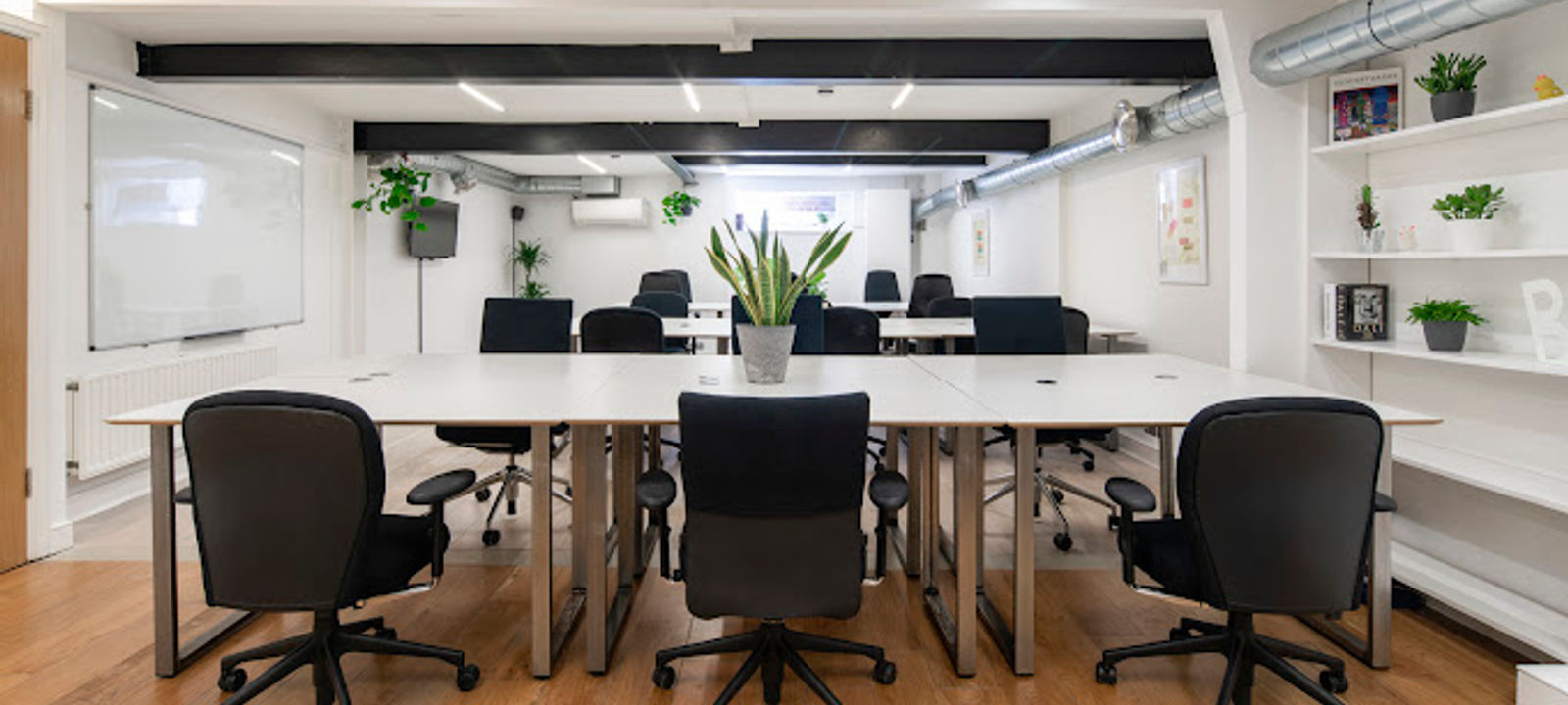 208 Brick Lane, Shoreditch - Image 1