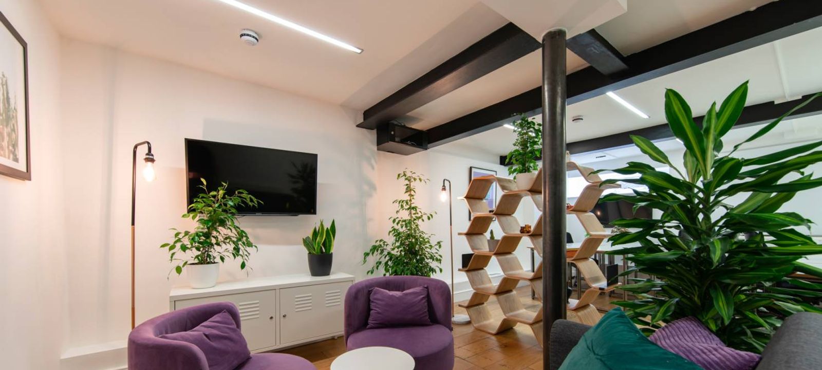 208 Brick Lane, Shoreditch - Image 1