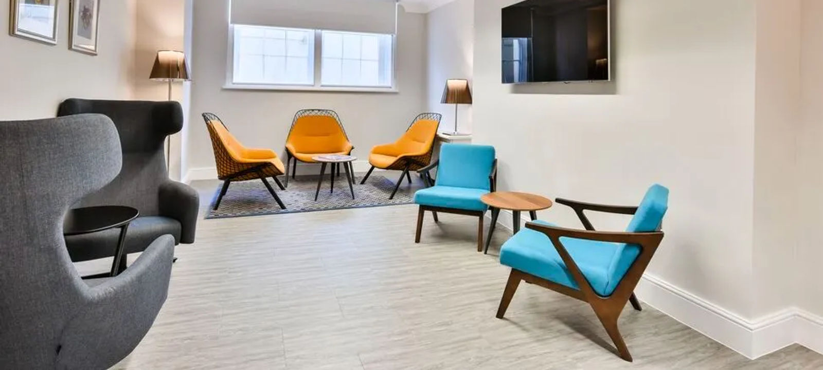 21 Gloucester Pl, Marylebone - Image 1