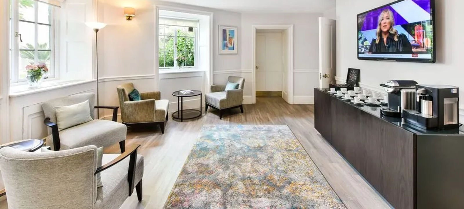 32 Curzon St, Mayfair - Image 1