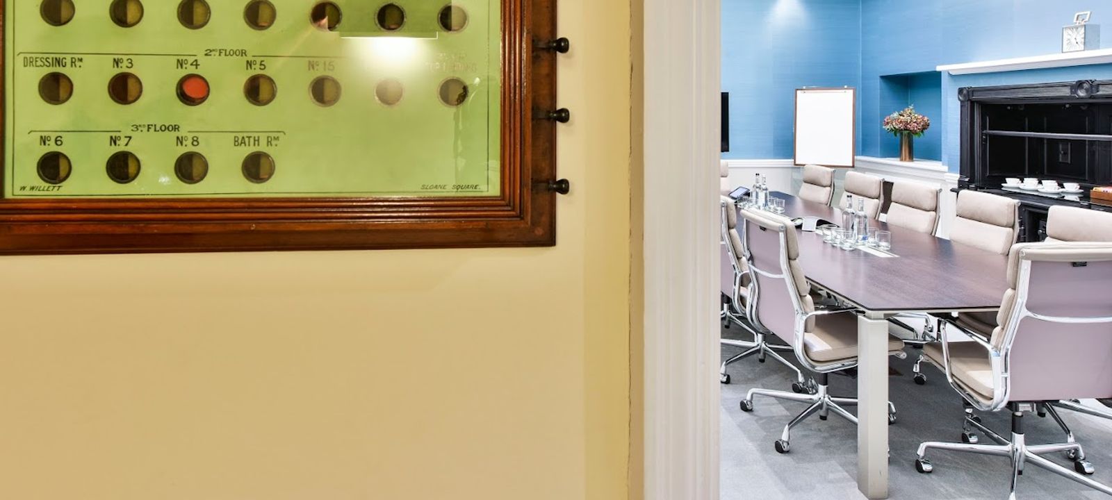 45 Pont St, Chelsea - Image 1