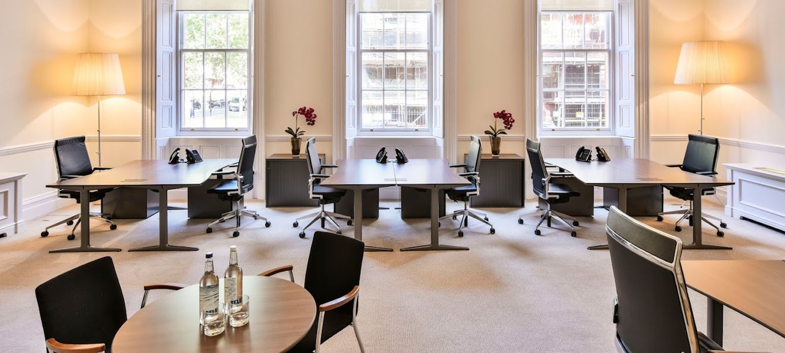 45 Pont St, Chelsea - Image 1