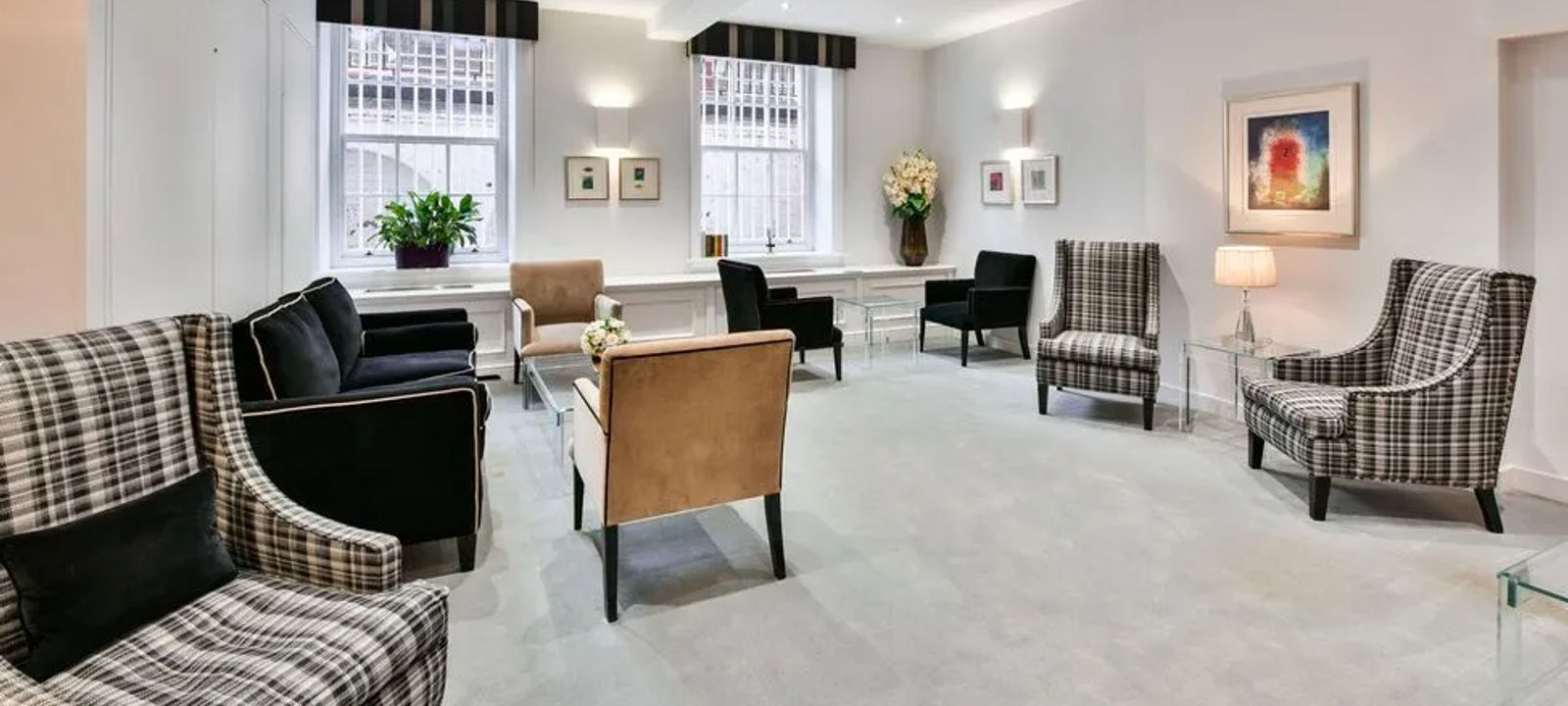 45 Pont St, Chelsea - Image 1