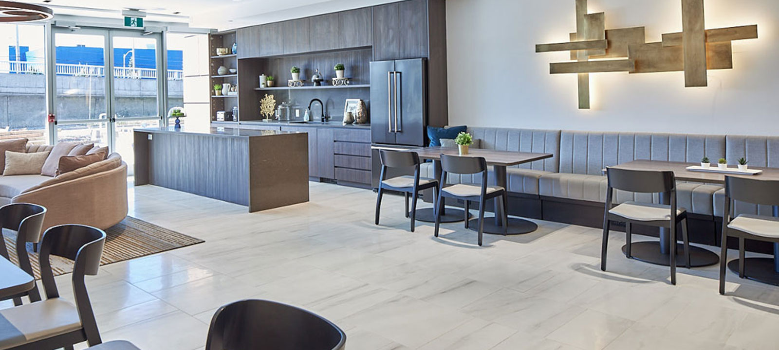 285 Taunton Road East, Oshawa - Image 1