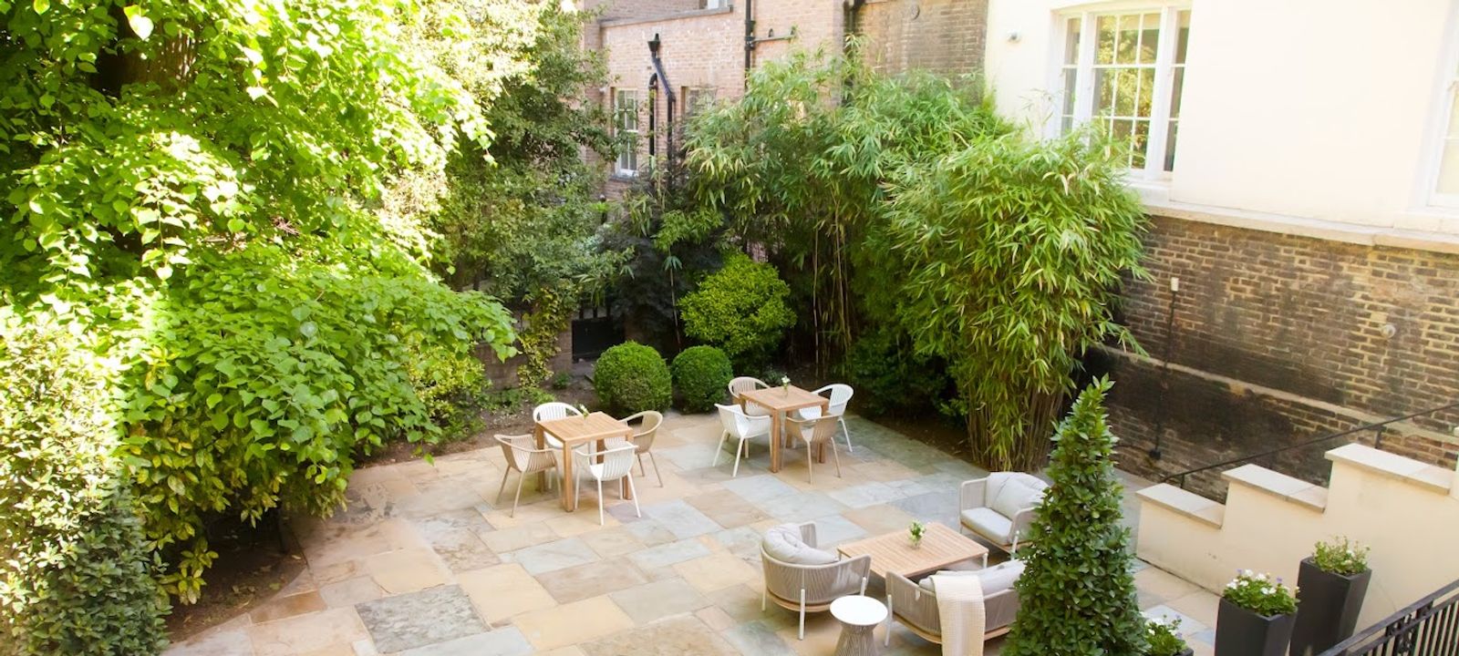 53 Davies St, Mayfair - Image 1