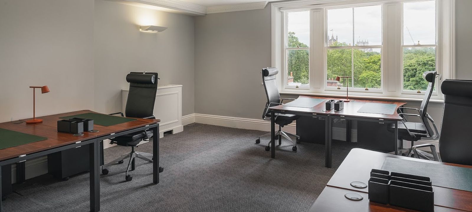 78 Pall Mall, St James's - Image 1