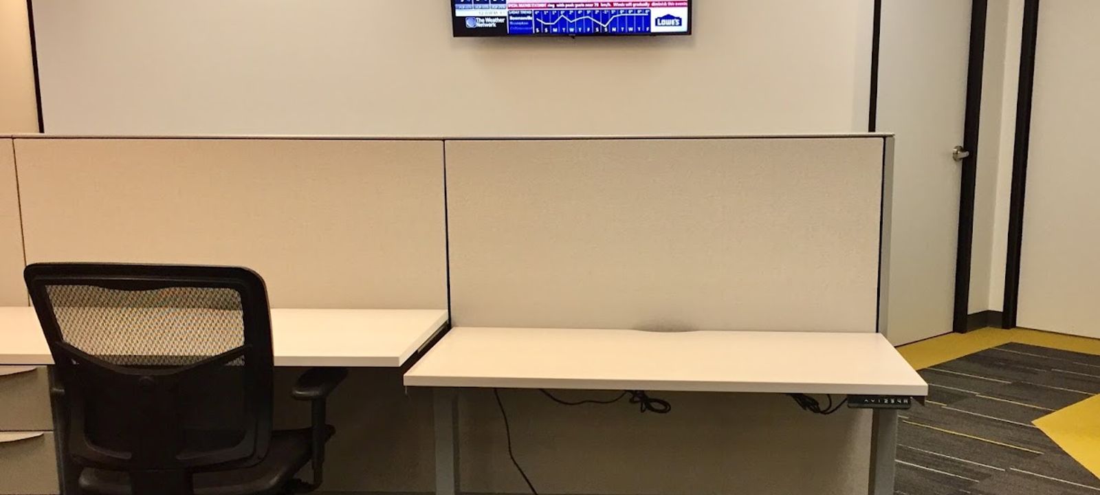 175 Commerce Valley Dr W, Thornhill - Image 1