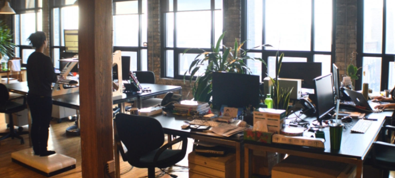 639 Queen St W, Toronto - Image 1