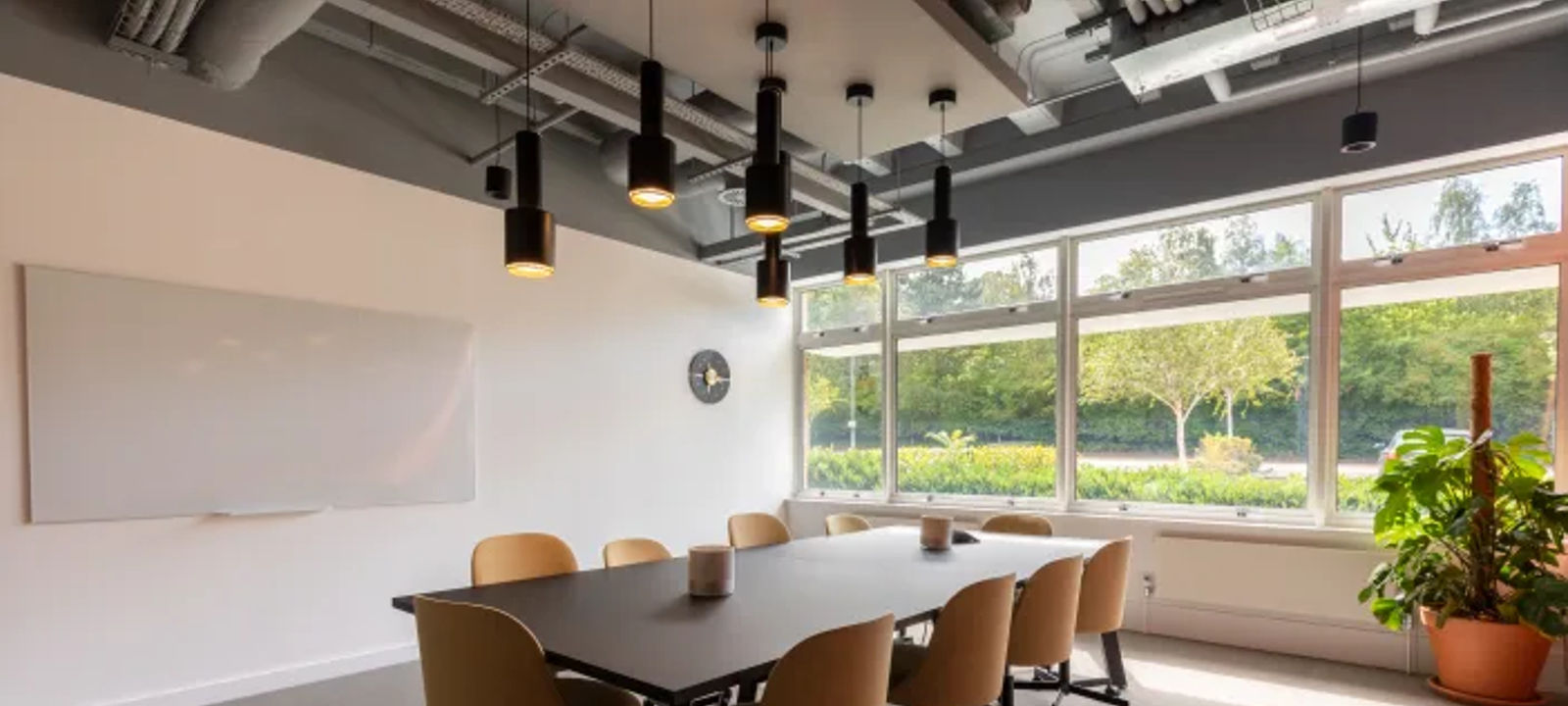 2323 Grand Ave, Des Moines - Image 1