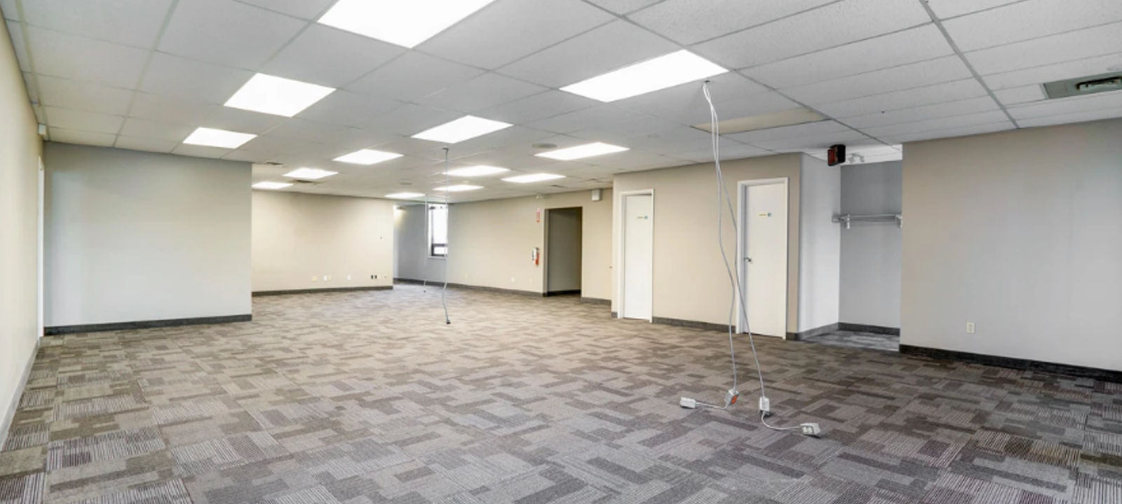 1540 North Routledge Park, London - Image 1