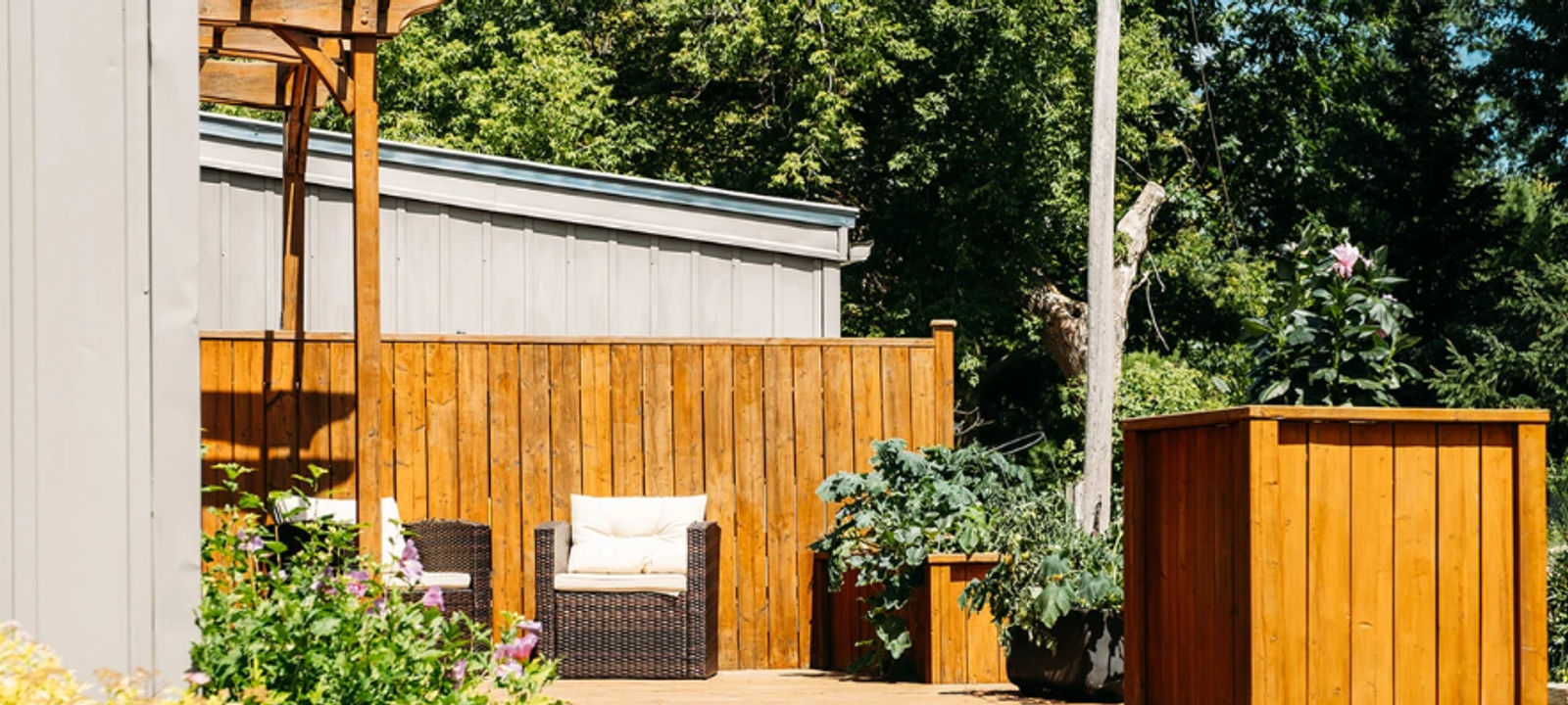 1124 Gainsborough Road, London - Image 1