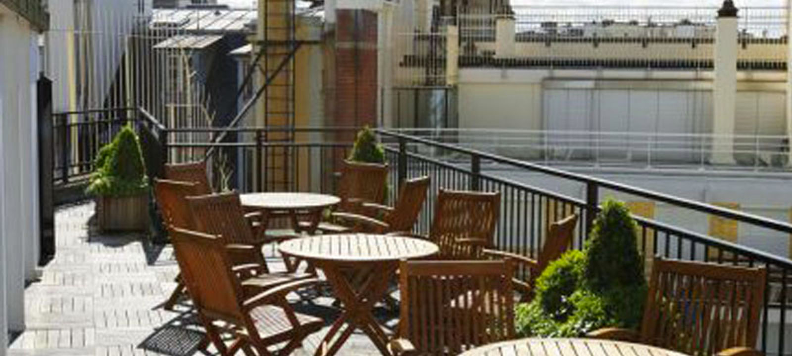 37 Av Pierre 1er De Serbie, Paris - Image 1